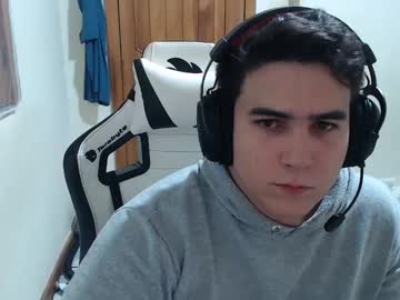 Straight_New_Here Chaturbate stream image from April 03, 2025