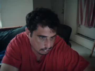 Gitmehard008 Chaturbate stream image from April 03, 2025