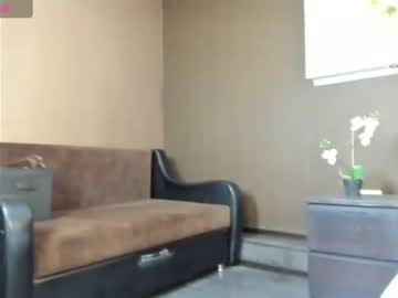 Lina_Lindsy Chaturbate stream image from April 03, 2025