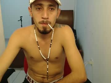 Jesus19_97 Chaturbate stream image from April 03, 2025