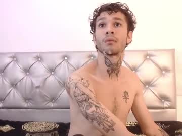 Sebastianlovato Chaturbate stream image from April 03, 2025