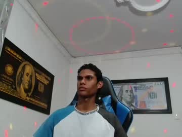 Dilan_Kinky Chaturbate stream image from April 03, 2025