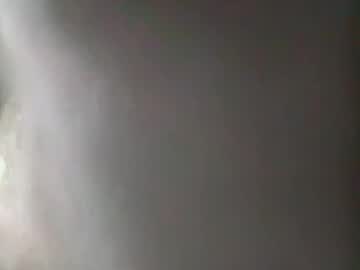 Fillyouup677179 Chaturbate stream image from April 03, 2025