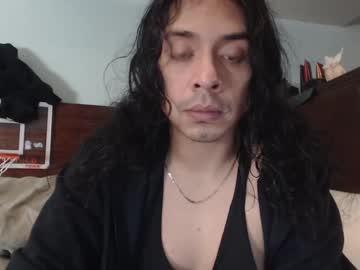 Mrogcummings Chaturbate stream image from April 03, 2025