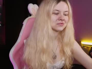 Agnesscarterr Chaturbate stream image from April 03, 2025