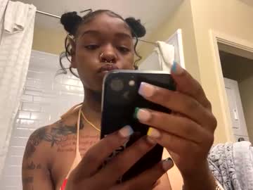 Tinygogetta Chaturbate stream image from April 03, 2025