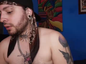 Mathew_Macroy_ Chaturbate stream image from April 03, 2025