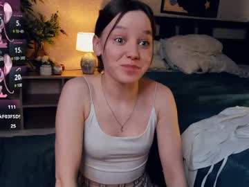 Meryldell Chaturbate stream image from April 03, 2025