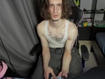 Seryoznayapersona Chaturbate stream image from April 03, 2025