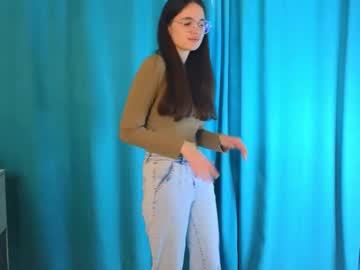 Vivianhadson Chaturbate stream image from April 03, 2025