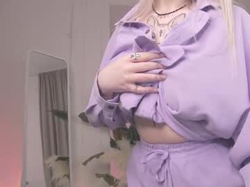 Bunny__Blond Chaturbate stream image from April 03, 2025