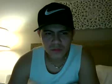 Dinolamaravilla1 Chaturbate stream image from April 03, 2025