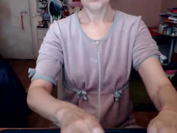 Kiuminberry Chaturbate stream image from April 03, 2025
