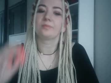 Silvertide_ Chaturbate stream image from April 03, 2025