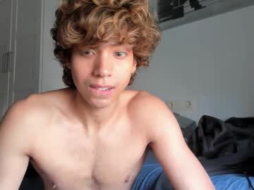 Xoxo_Dominik Chaturbate stream image from April 03, 2025