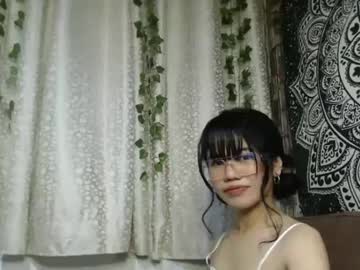 Ave_Tt Chaturbate stream image from April 03, 2025