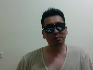 Semi_Coconut Chaturbate stream image from April 03, 2025