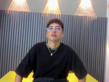 Whoste_ Chaturbate stream image from April 03, 2025