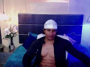Adam_Fit19cm Chaturbate stream image from April 03, 2025
