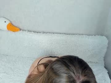 Alice_Br1ne Chaturbate stream image from April 03, 2025