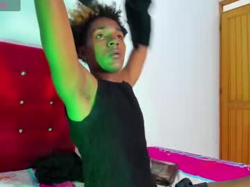 Osiris_Hotxx Chaturbate stream image from April 03, 2025