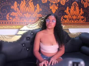 Ari_Montiel Chaturbate stream image from April 03, 2025