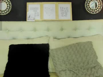 Melissa_Benoist Chaturbate stream image from April 03, 2025