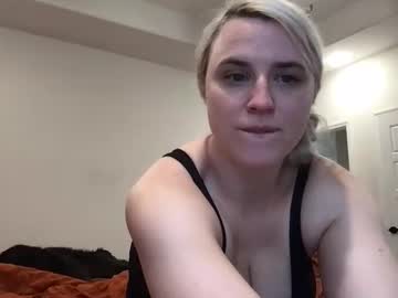 Stacymelons Chaturbate stream image from April 03, 2025