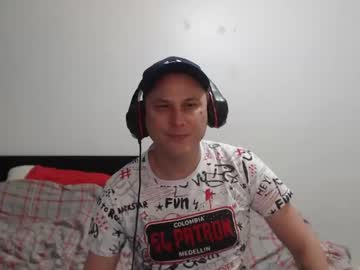 Chavladuk8134 Chaturbate stream image from April 03, 2025