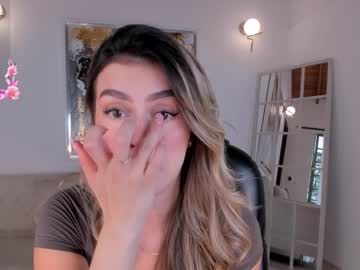 Paulinasantosx Chaturbate stream image from April 03, 2025