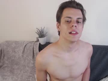 Bartsweet20 Chaturbate stream image from April 03, 2025