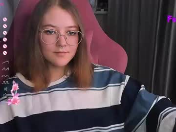 Bubble_Bunny Chaturbate stream image from April 03, 2025