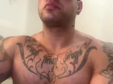 Manmuscles3 Chaturbate stream image from April 03, 2025