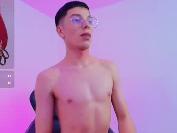 Boyfox_Tay Chaturbate stream image from April 04, 2025