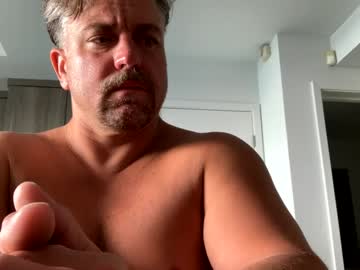 Capwheels Chaturbate stream image from April 04, 2025