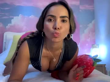 Latinalightt Chaturbate stream image from April 04, 2025