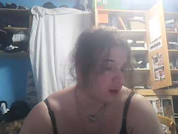 Lunaxxxx97 Chaturbate stream image from April 04, 2025