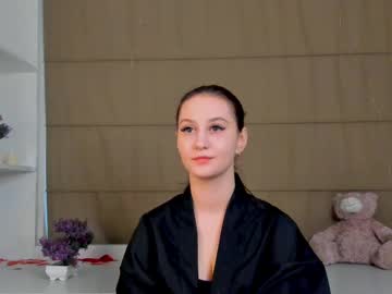 Mariamashfield Chaturbate stream image from April 04, 2025