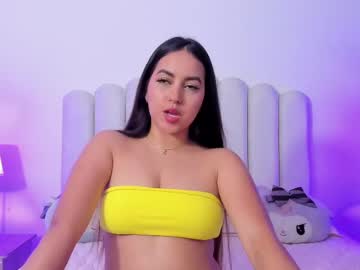 Sofiebunnie Chaturbate stream image from April 04, 2025