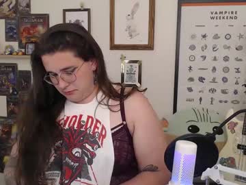 Turtlebunnybear Chaturbate stream image from April 04, 2025