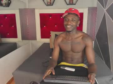 Danteblackwood Chaturbate stream image from April 04, 2025