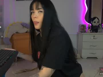 Kat_Russo Chaturbate stream image from April 04, 2025