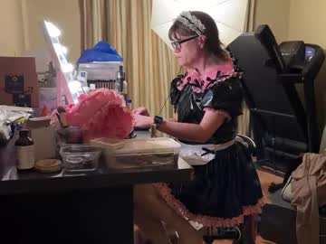 Knickita Chaturbate stream image from April 04, 2025