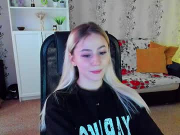 Enotikabrikosik Chaturbate stream image from April 04, 2025