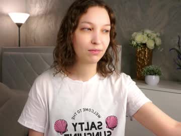 Maehiggason Chaturbate stream image from April 04, 2025