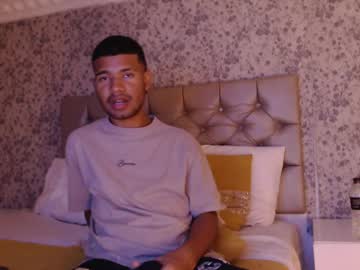 Camiilo_Marin Chaturbate stream image from April 04, 2025