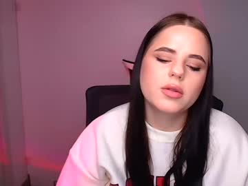 Amina_Ami Chaturbate stream image from April 04, 2025