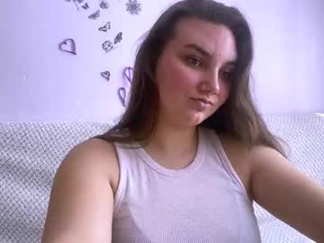 Dreamyblushfairy Chaturbate stream image from April 04, 2025