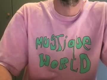 Freejuniper003 Chaturbate stream image from April 04, 2025