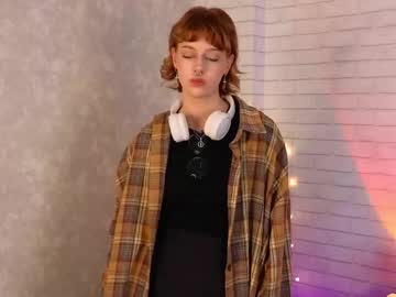 Jeanetteboyd Chaturbate stream image from April 04, 2025